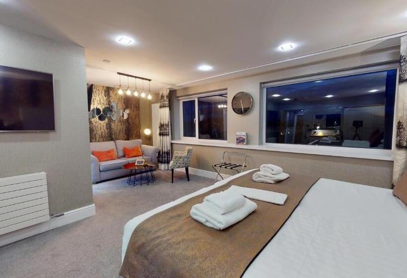 Президентский Люкс, Tynedale