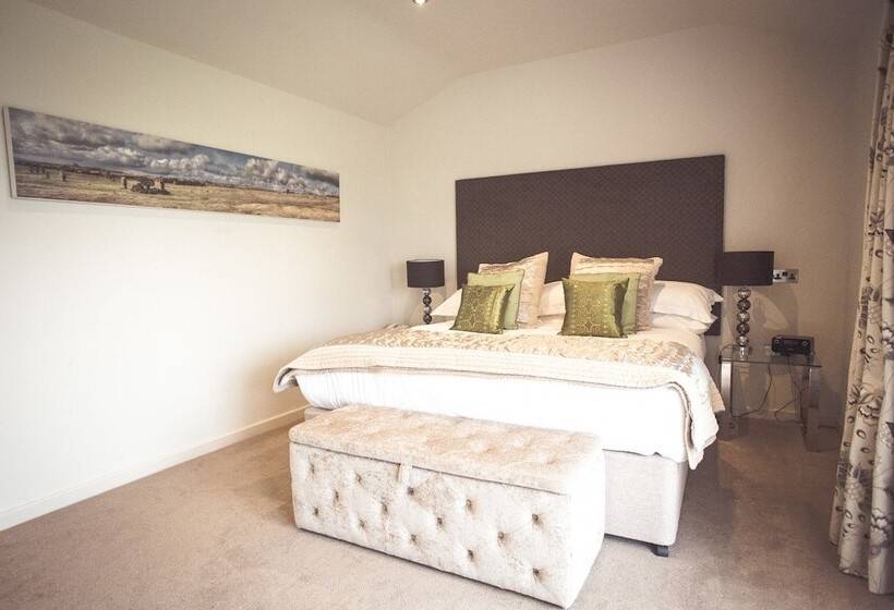 סוויטה דלוקס, Lanhydrock Hotel & Golf Club