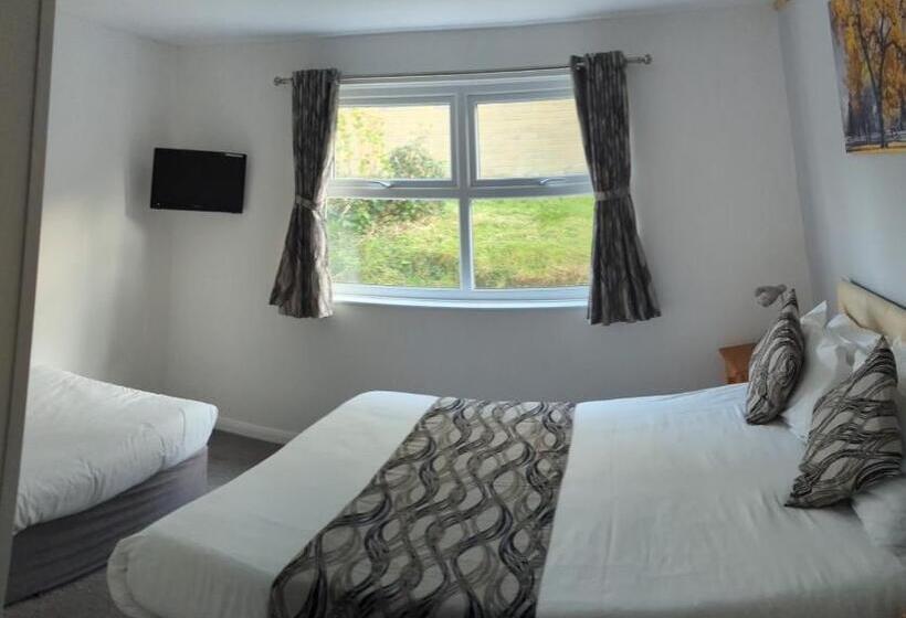 스탠다드 트리플 룸, Mayfair Hotel   Isle Of Wight