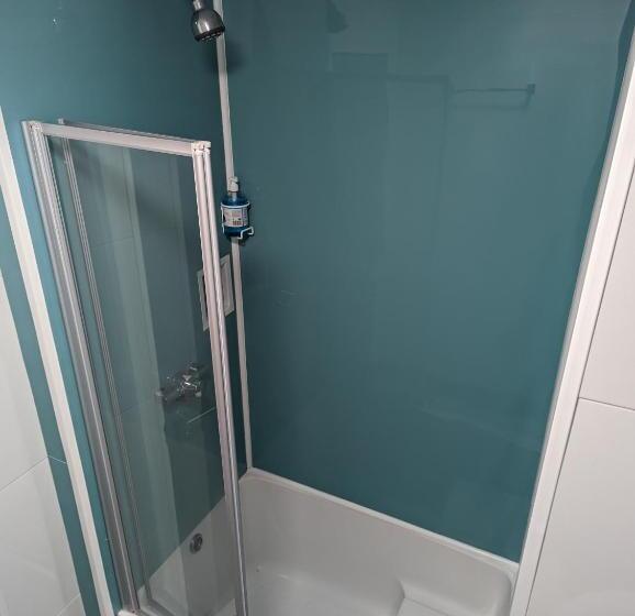 스탠다드 룸 바다 전망, Mayfair Hotel   Isle Of Wight