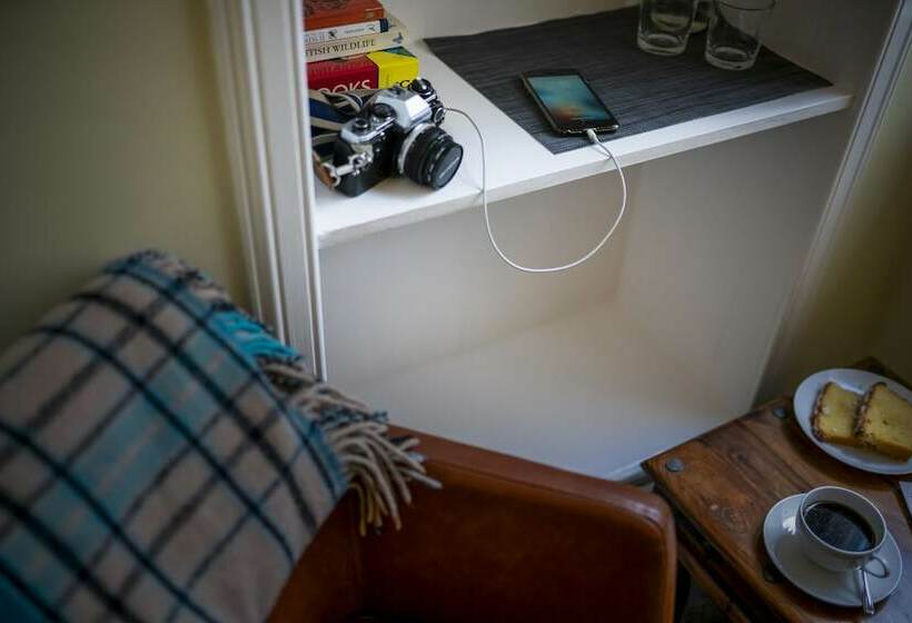 اتاق استاندارد, Queensberry House B&b