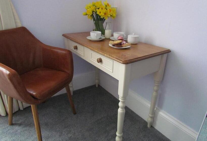 اتاق استاندارد, Queensberry House B&b