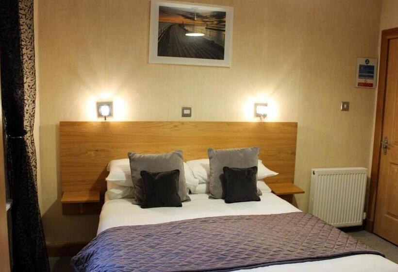 חדר בסיסי, Station Hotel And Restaurant