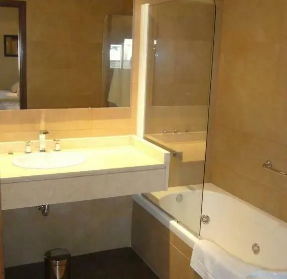 スーペリアースイート, 646 Hotel Balcarce