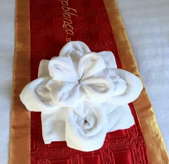 اتاق لوکس, Casablanca