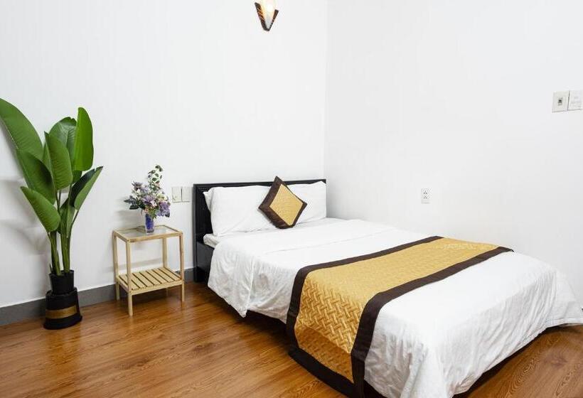 اتاق لوکس, Casablanca