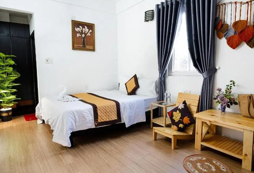 اتاق لوکس, Casablanca
