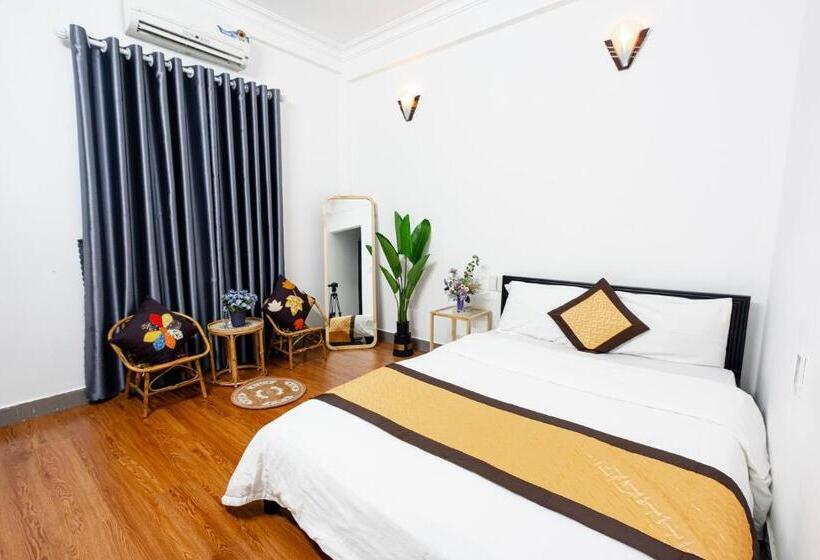 اتاق لوکس, Casablanca