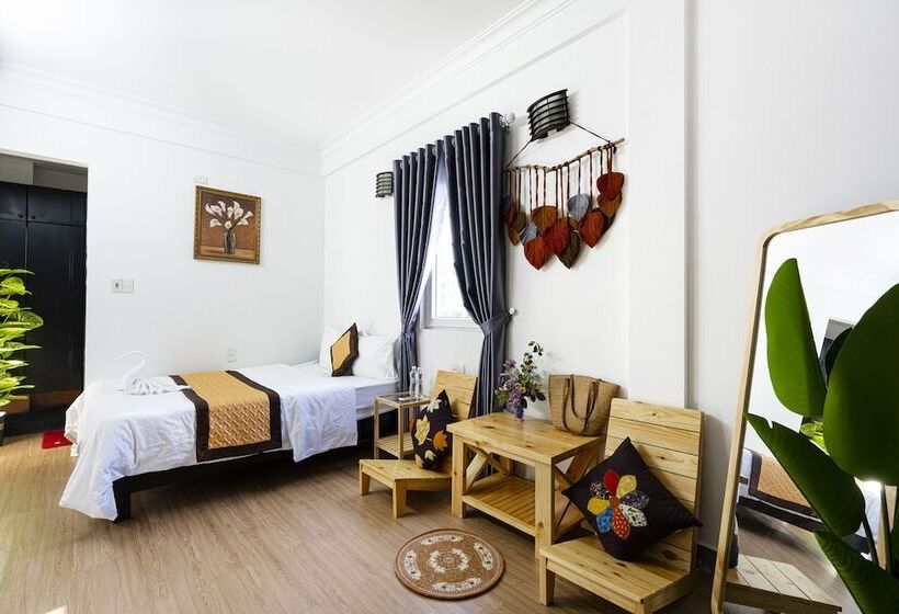 اتاق لوکس, Casablanca