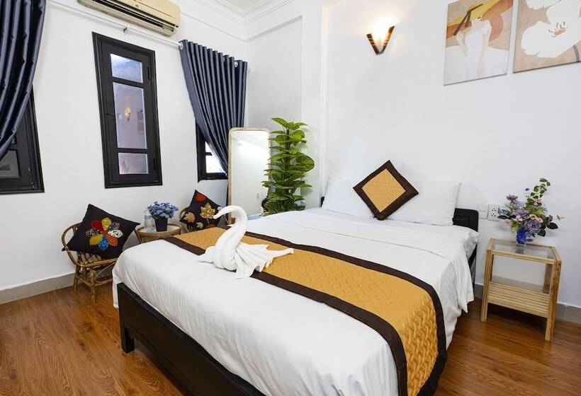 اتاق لوکس, Casablanca