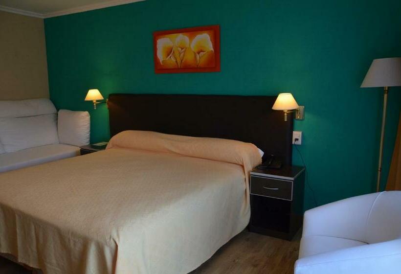 Полулюкс, Alto Verde Suite & Apart