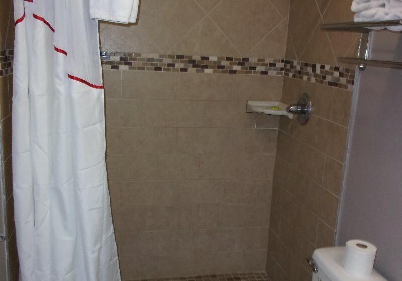 Полулюкс, Alto Verde Suite & Apart