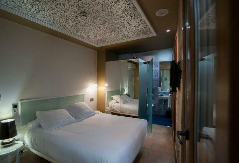 غرفة قياسية مزوَّدة بشُرفة, Casas Reais Boutique