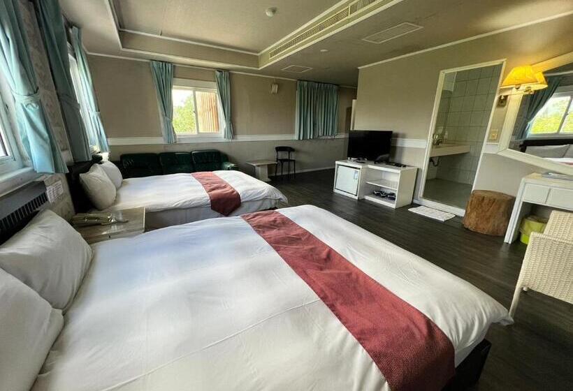 اتاق استاندارد چهار تخته, Dajenshan