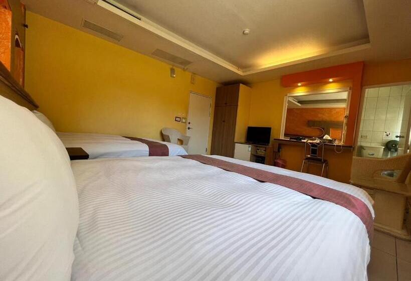 اتاق استاندارد چهار تخته, Dajenshan