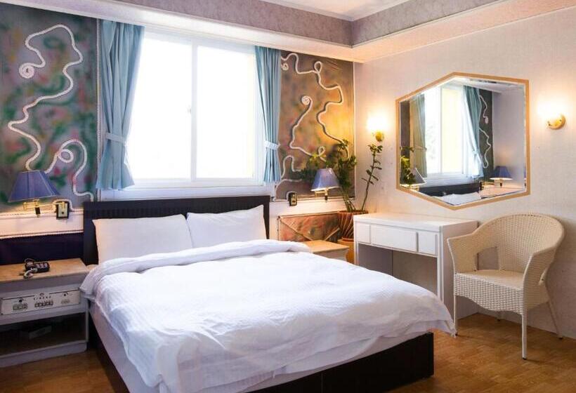 اتاق خانوادگی, Dajenshan