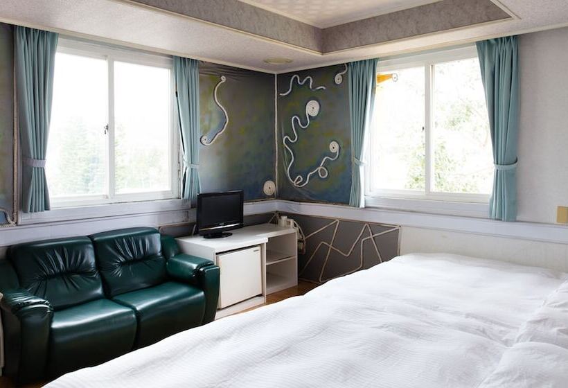 اتاق خانوادگی, Dajenshan