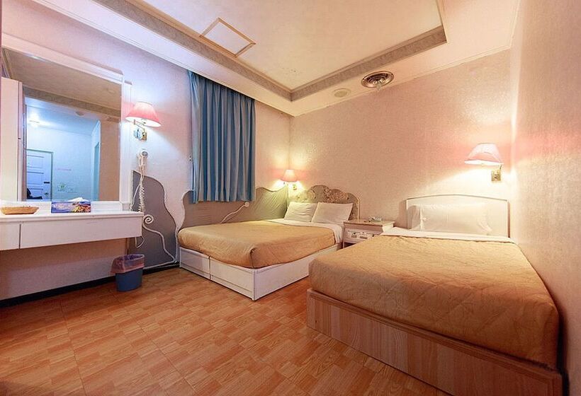 اتاق خانوادگی, Dajenshan