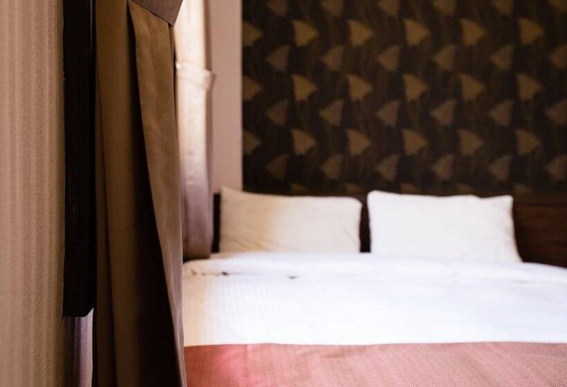 اتاق استاندارد چهار تخته, Dajenshan