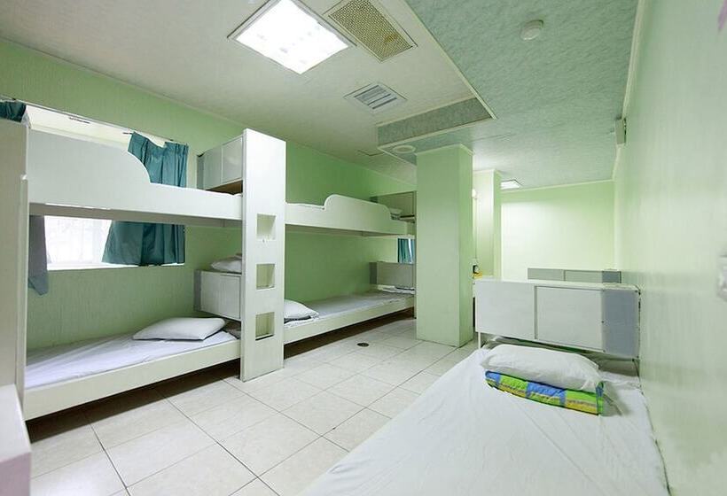 تختخواب در اتاق مشترک, Dajenshan