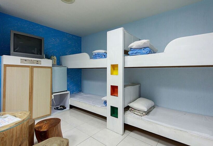 تختخواب در اتاق مشترک, Dajenshan