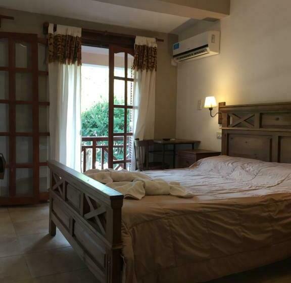 스탠다드 룸, Gloria