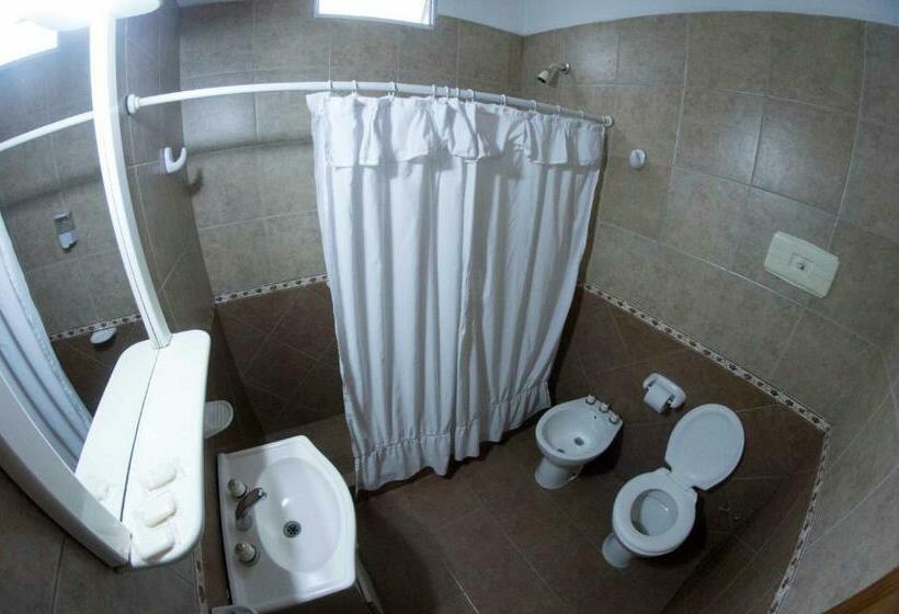 4인용 스탠다드 룸, Gloria