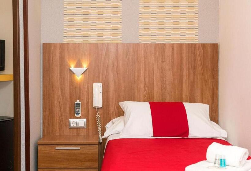 Quarto Estandar Individual, Hostal San Francisco