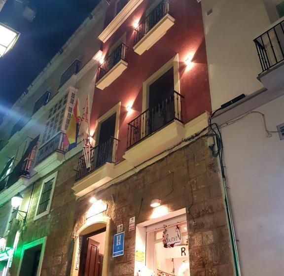 Quarto Triplo Estandar, Hostal San Francisco