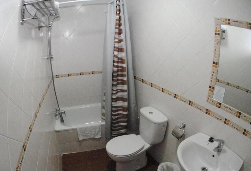 Quarto Estandar Individual, Hostal San Francisco