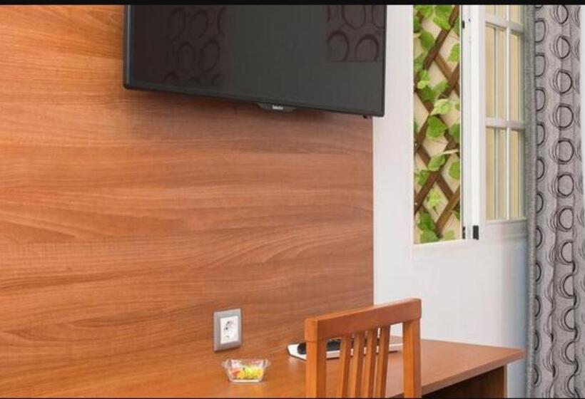 Quarto Estandar Individual, Hostal San Francisco