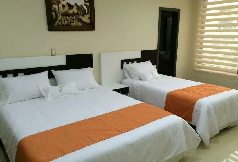 3 Bett Deluxe Zimmer, Joya De La Selva