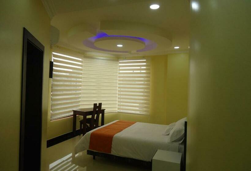 디럭스 룸, Joya De La Selva