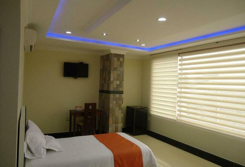 디럭스 트리플 룸, Joya De La Selva