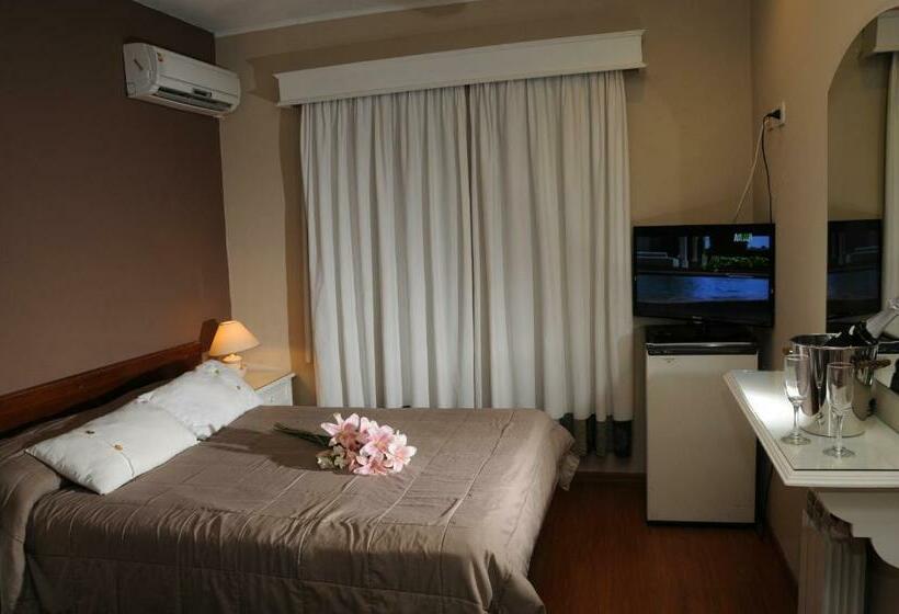 غرفة قياسية, Los Monjes