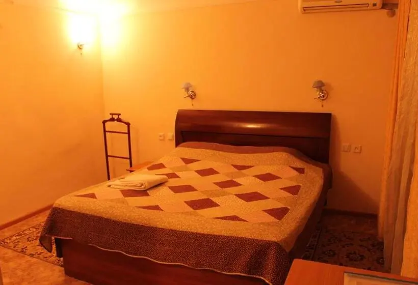 سوییت جونیور, Semey