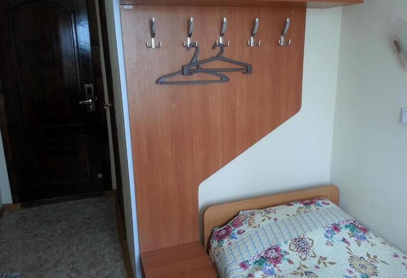 اتاق استاندارد یک نفره, Semey