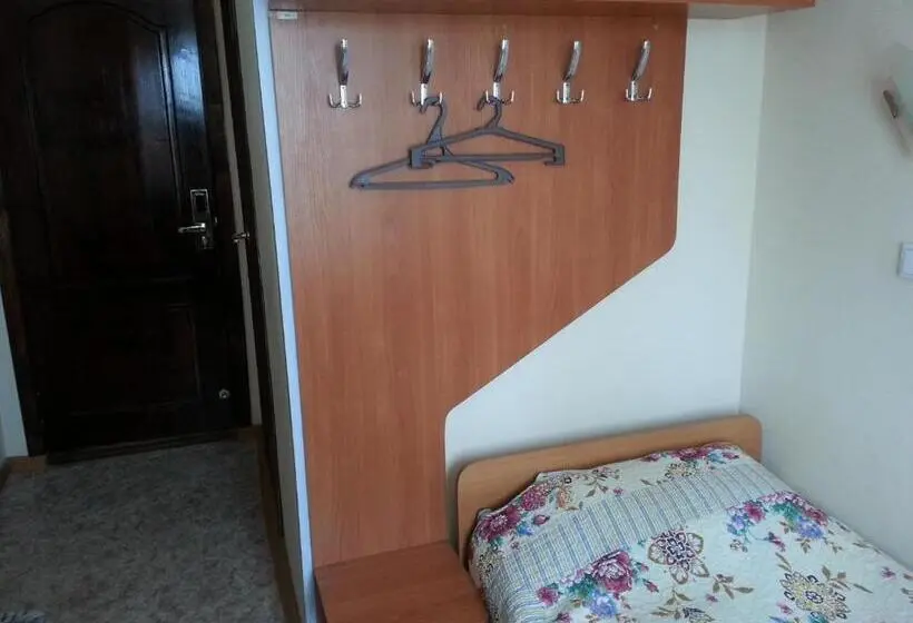 اتاق استاندارد یک نفره, Semey