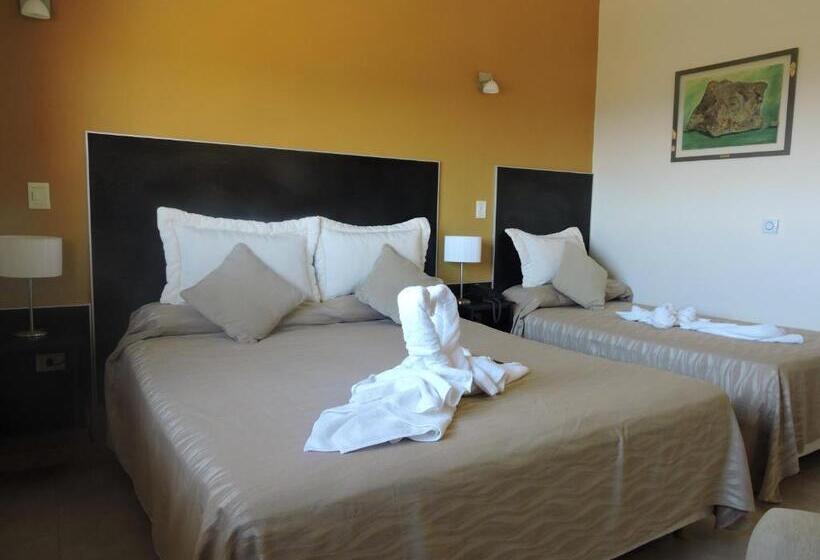 חדר דלוקס לשלושה, Rahuen Hotel/restaurant