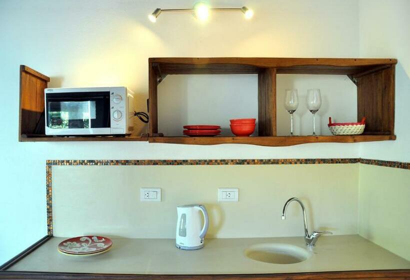 جناح, Senderos Del Tao