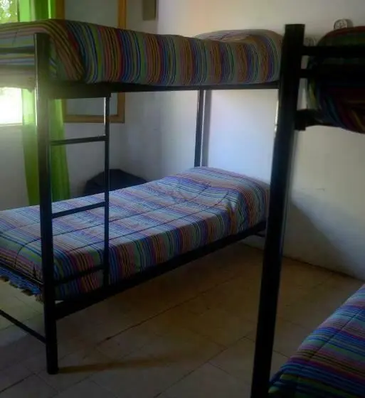 Perhehuone, Samadi Hostel Uspallata