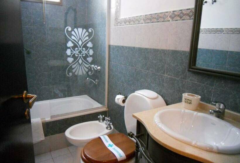 غرفة قياسية, Boutique Villa Art