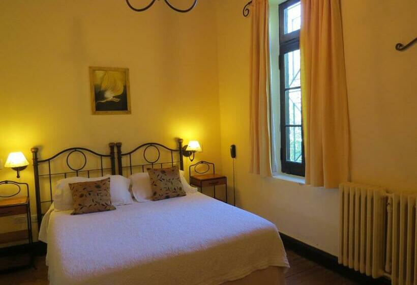 غرفة قياسية, Boutique Villa Art