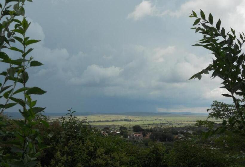 חדר סטנדרט לשלושה, Boutique Villa Art