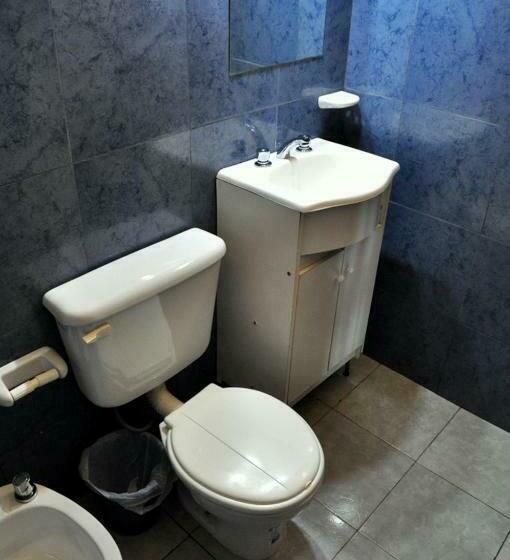 اتاق خانوادگی, Hostal Benjamin