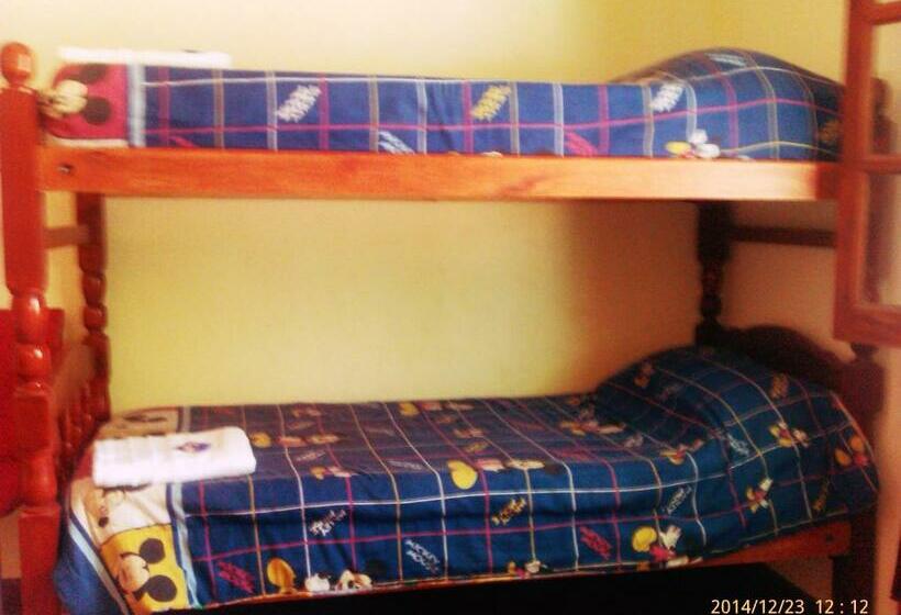 اتاق خانوادگی, Hostal Benjamin