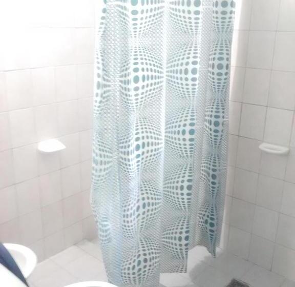 2间卧室的房子, Hostal Benjamin