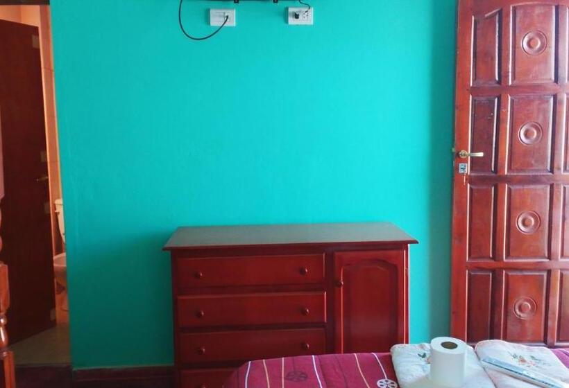 四人标准间, Hostal Benjamin