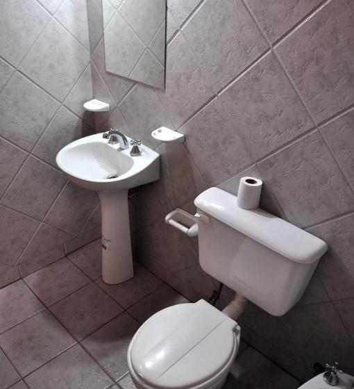 Номер Стандарт Трехместный, Hostal Benjamin