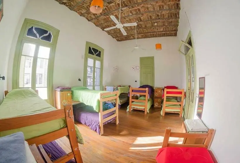 ルームシェアのワンベッド, Hostel La Nueva Comunidad